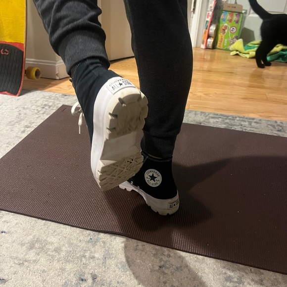 Converse Hightop platform sneakers - Picture 4 of 10